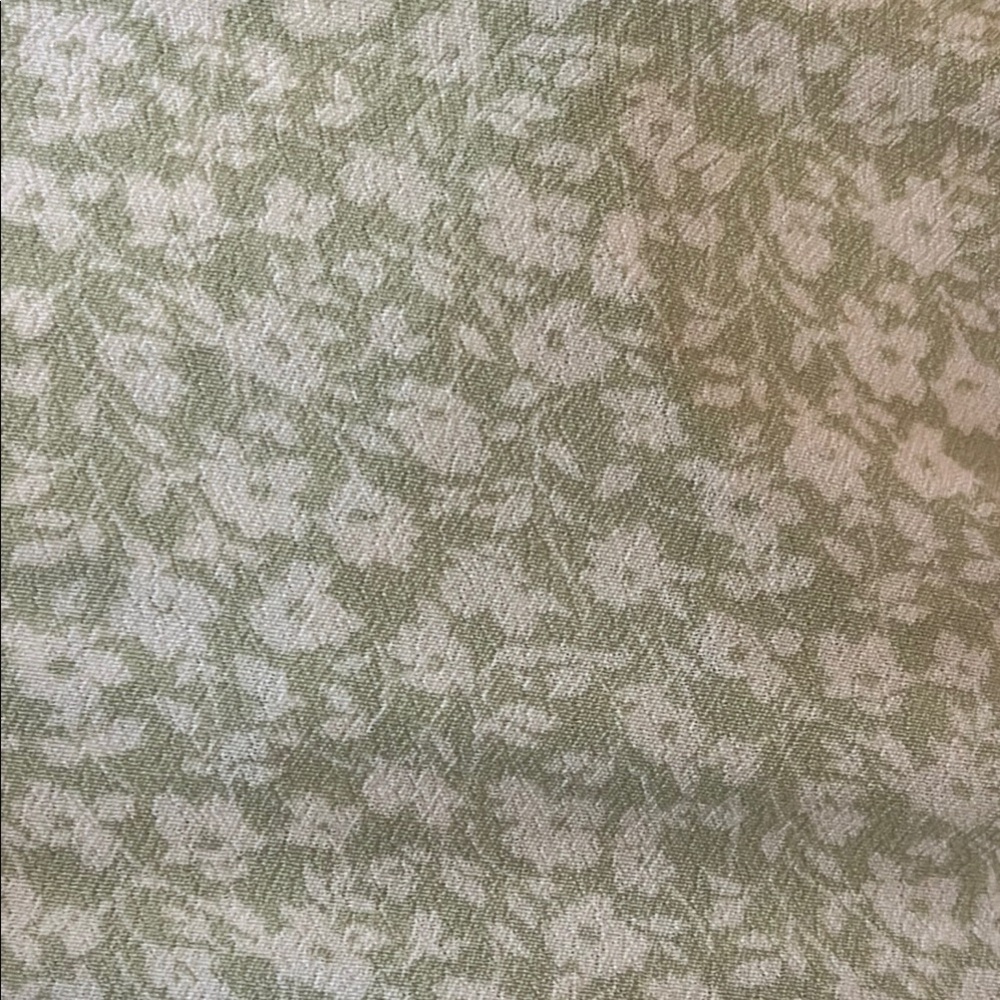 Elegant Green Floral Slip Dress - Picture 4 of 8